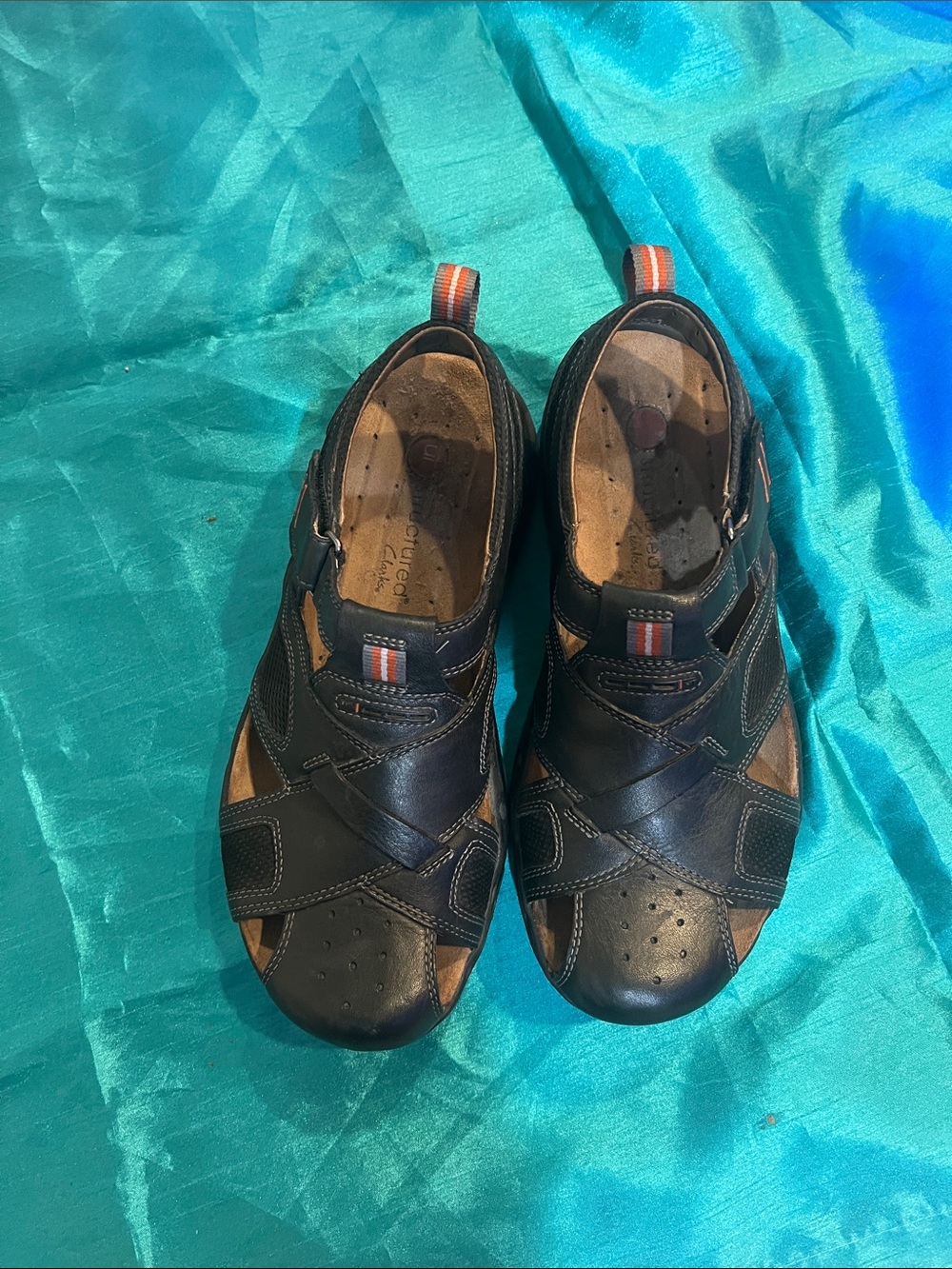 Men's Black Leather Closed-Toe Sandals with Contrast Tab